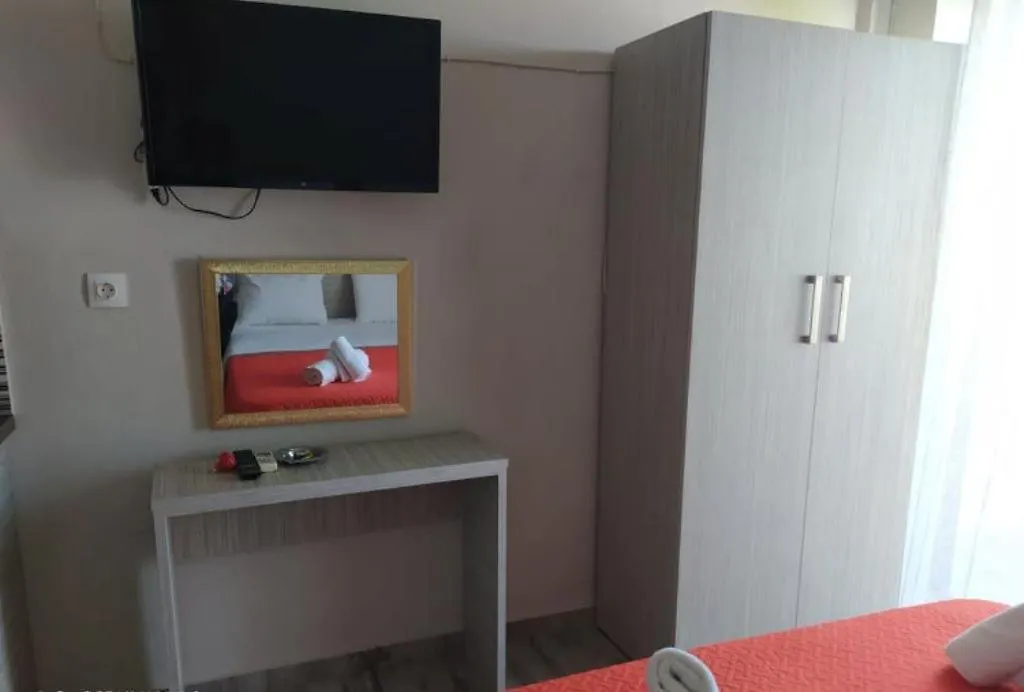 Pension Nefeli Hotel apartamentowy Neos Marmaras